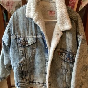 Acid washed Levi jacket